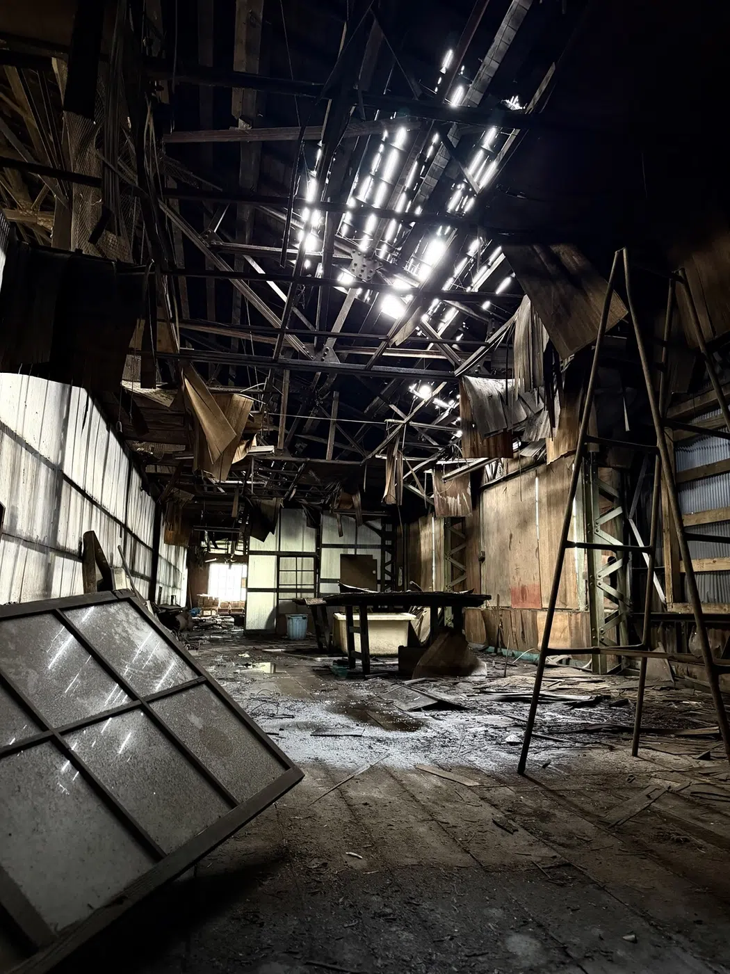 小さな町の、巨大廃工場。 2
