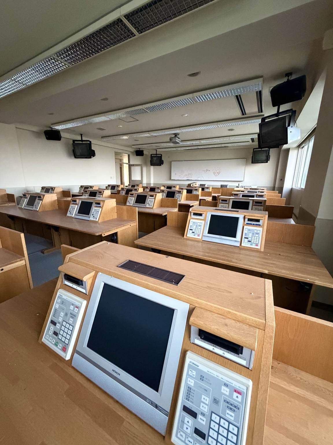 半世紀の歴史に幕を下ろした廃学校